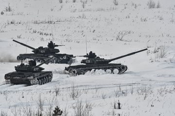 T 72 T 72